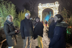 Christmas-Garden-251229-131268-13